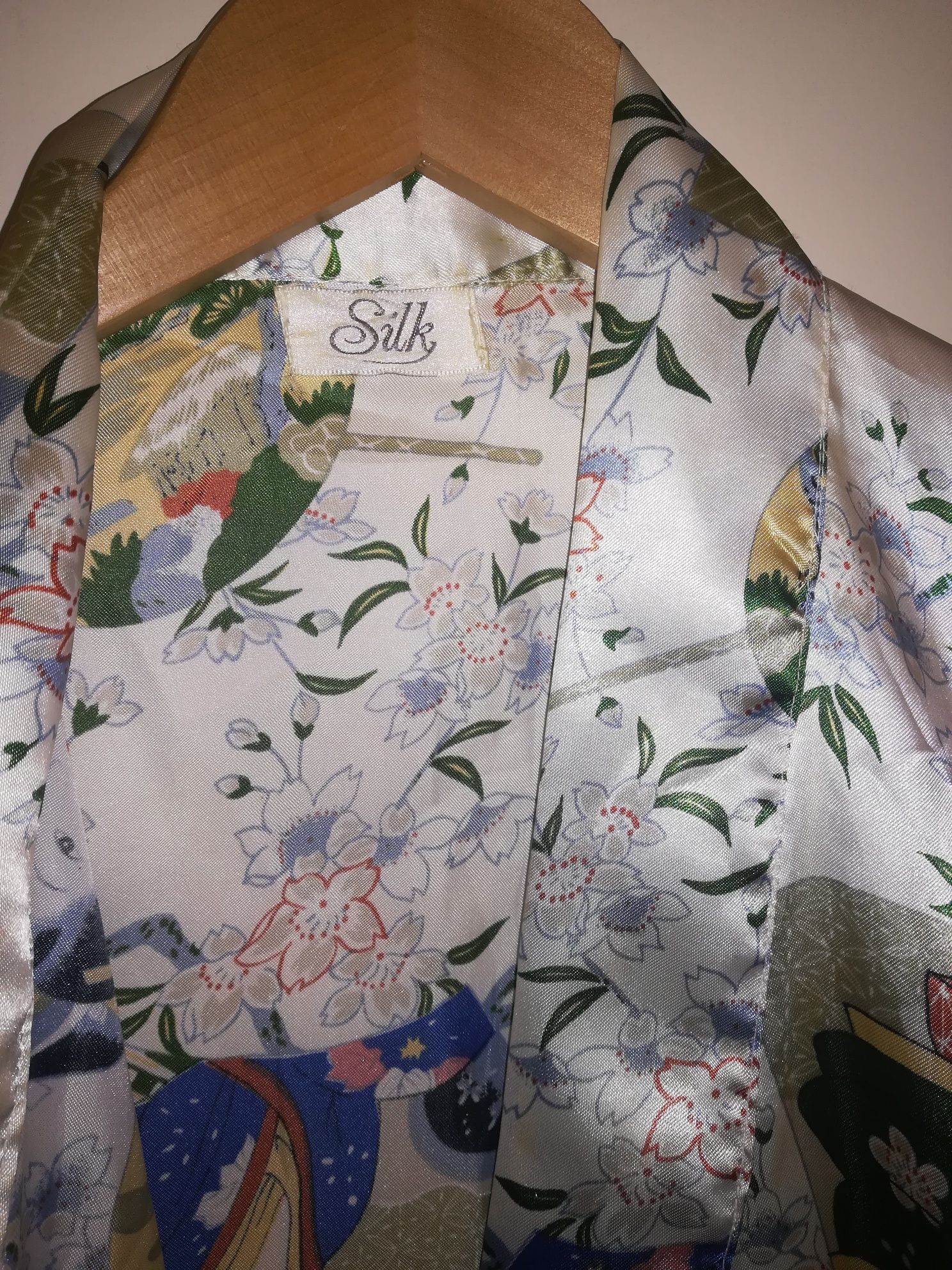 Roupão de seda estilo Japonês