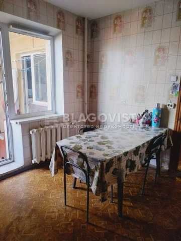 Позняки.Продам 4-х кімн.квартиру  Григоренка Петра просп.,1а   110кв.м