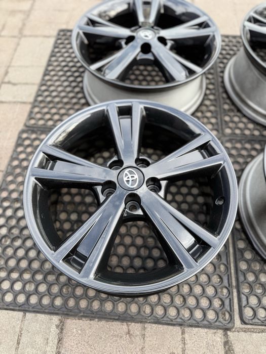 Диски оригінал toyota rav4 venza highlander lexus rx nx r18 5 114,3