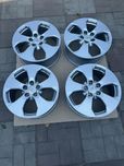 Диски оригінал toyota rav4 Highlander Lexus rx 5 114,3 r17