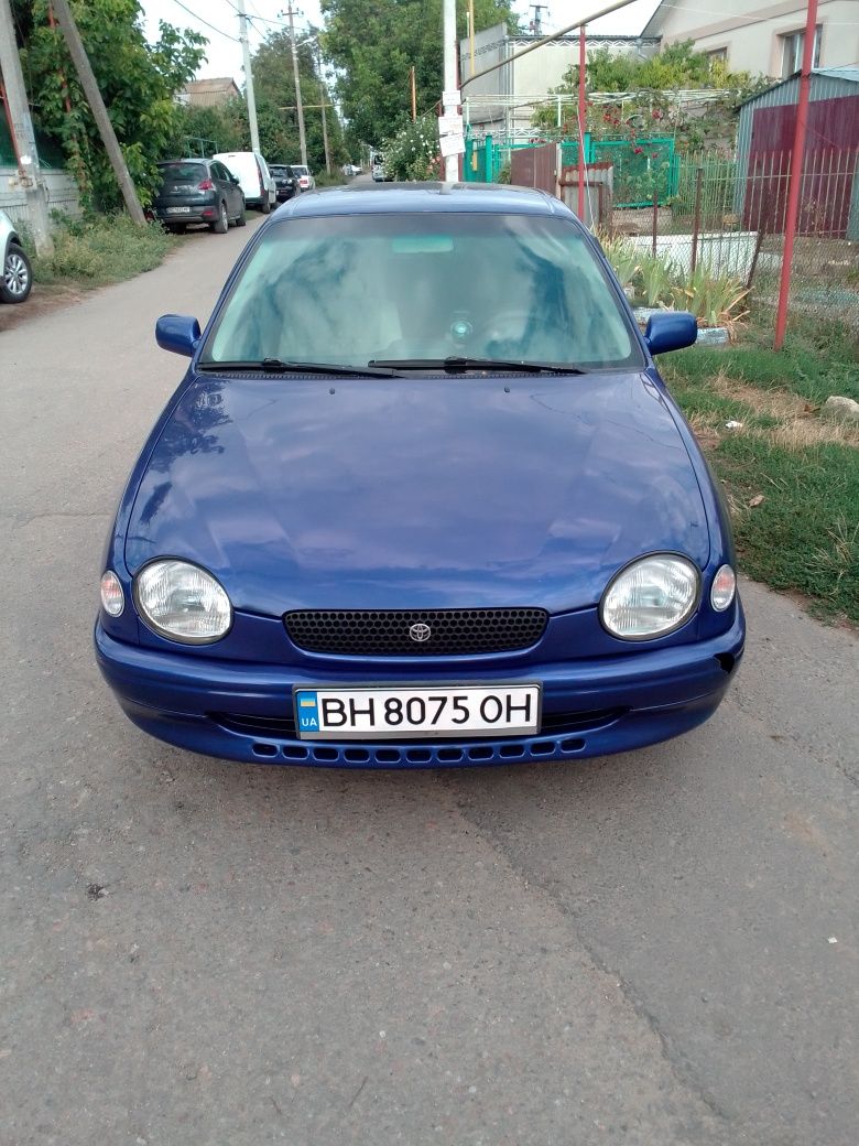 Toyota Corolla 1.6 автомат 1997