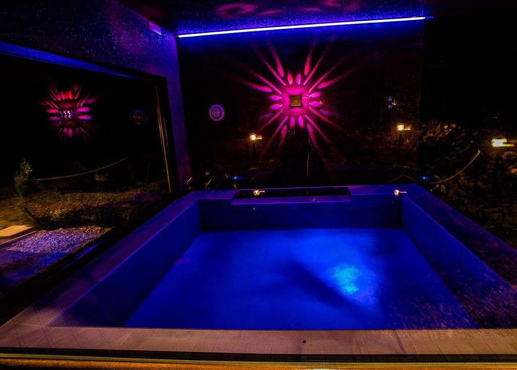 Domek w Zaciszu Harklowa całoroczny Basen  jacuzzi sauna ferie zimowe