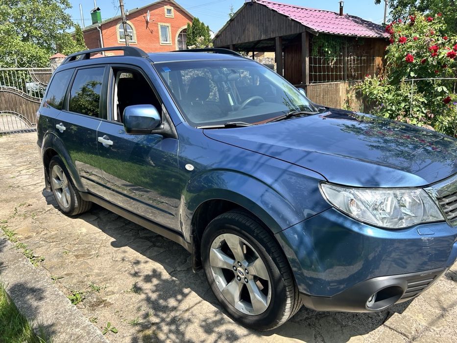 Автомобіль Subaru Forester 2008 p