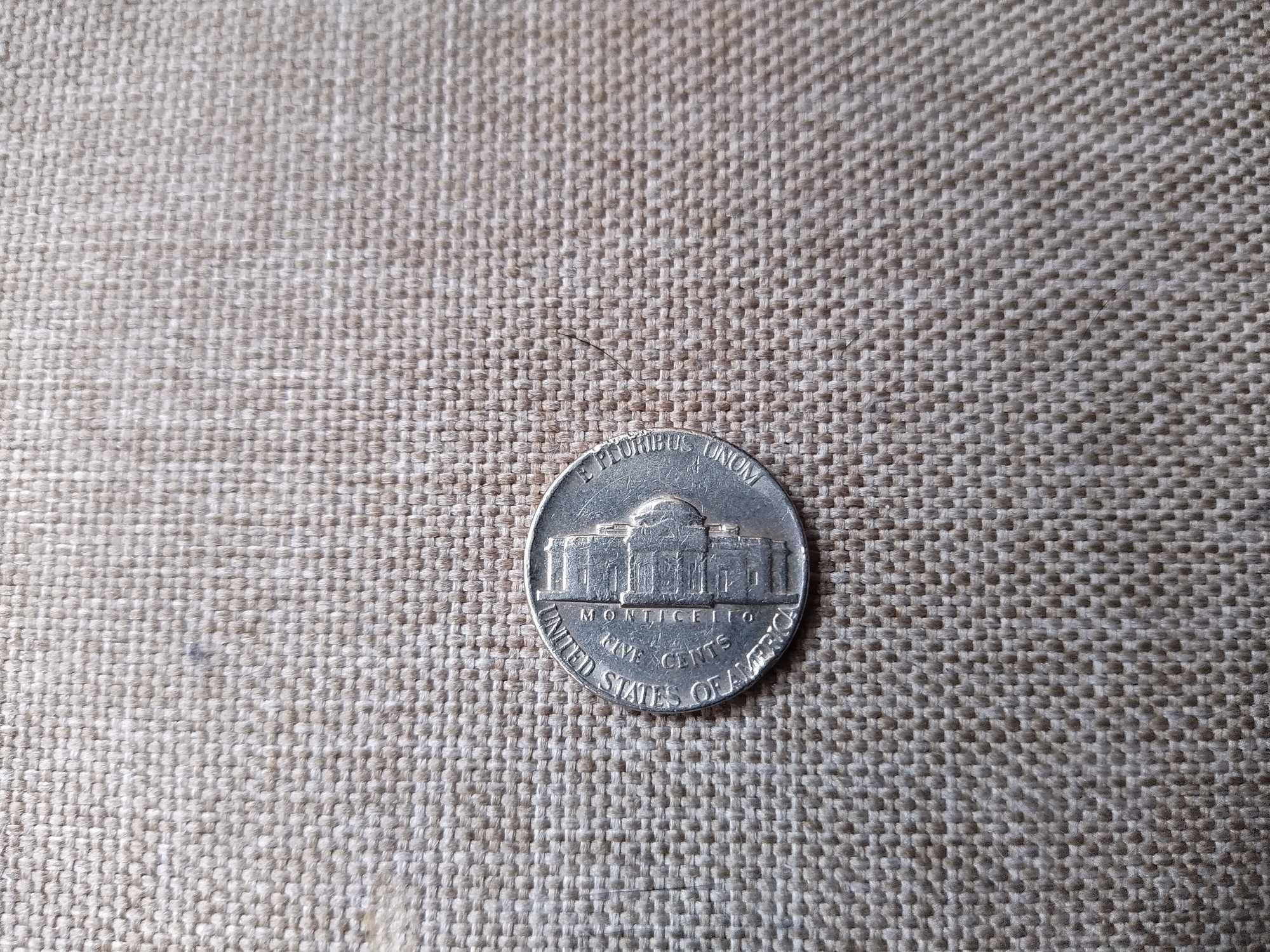 Moneta  five cents U.S.A. 1975r. Odwrotka