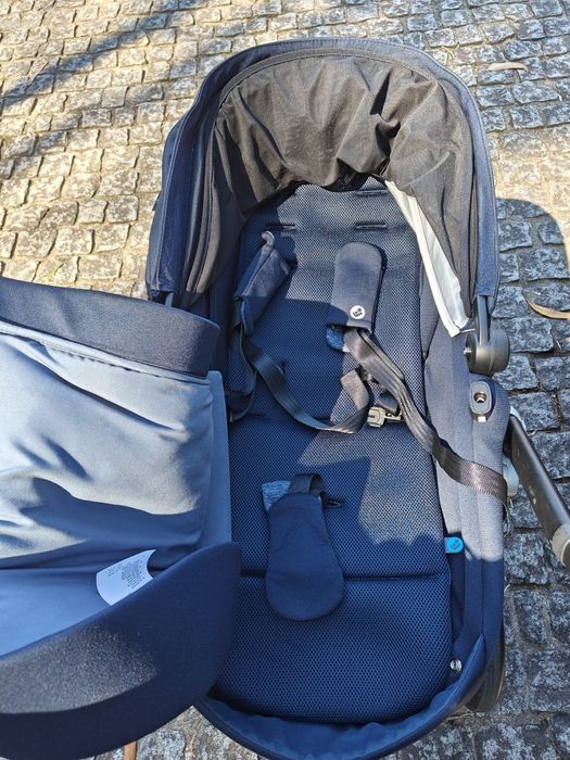 Carrinho lila + ovo pebble pro + familyfix 2 maxicosi com GARANTIA