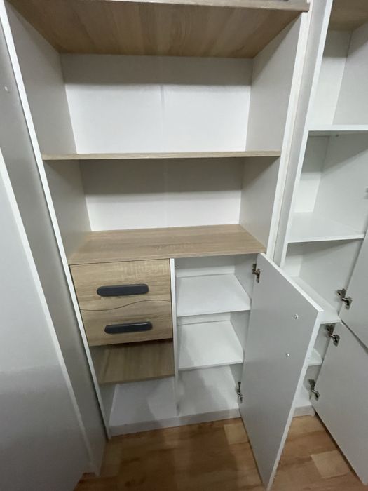 Meble młodziezowe z biurkiem