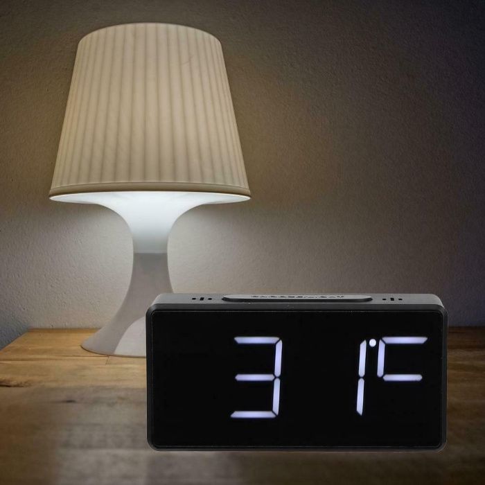 DIV016 - Relógio despertador digital com termómetro