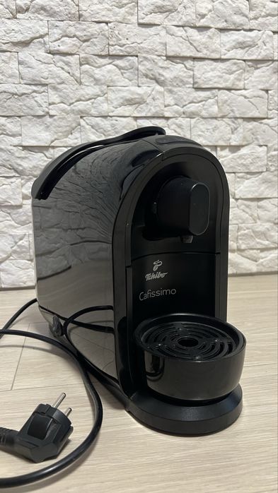 Капсульна кавомашина Tchibo Cafissimo