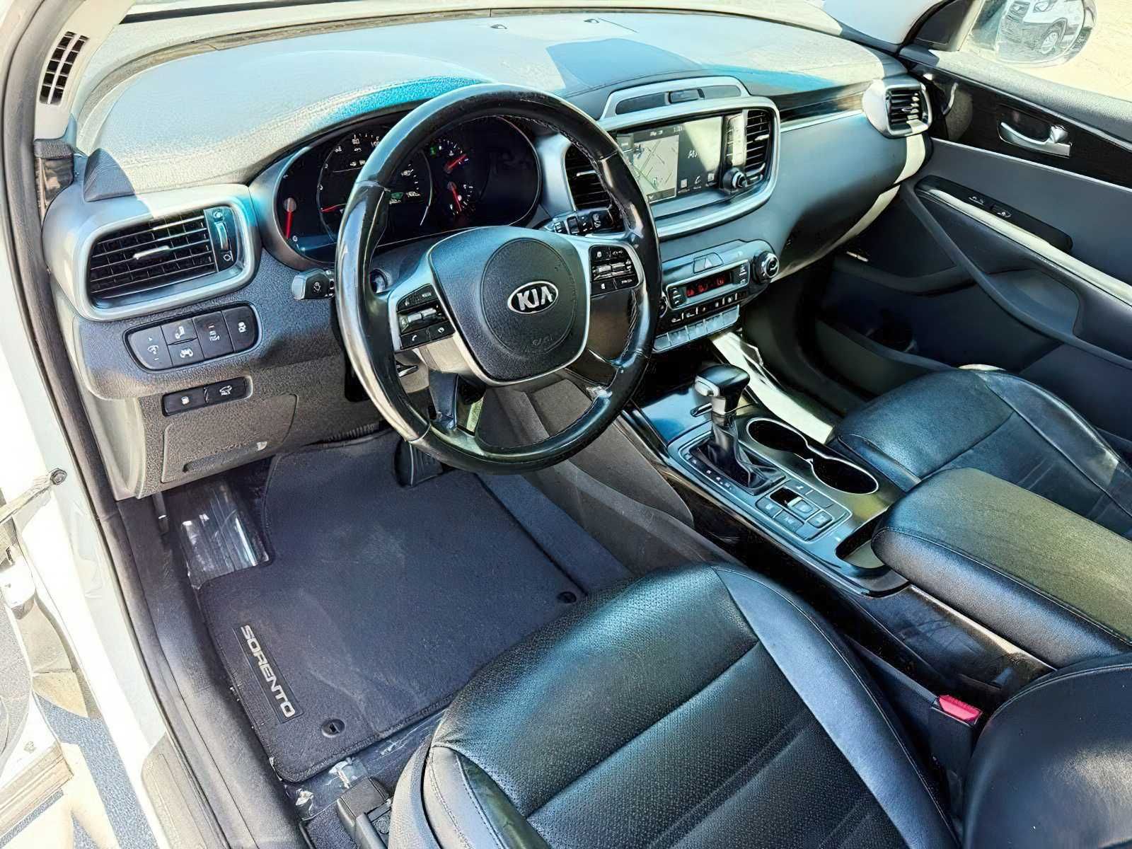 Kia Sorento Ex      2019