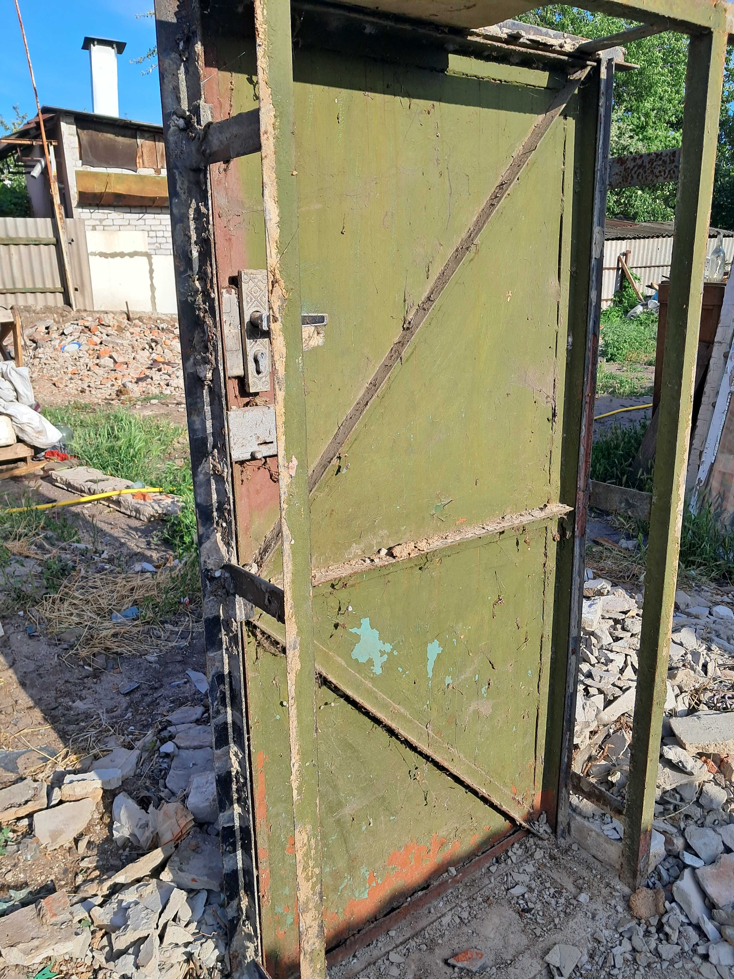 Продам ворота и калитку б/у