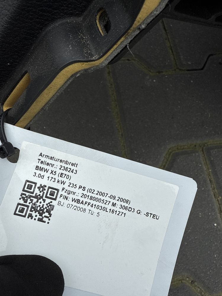 Deska konsola BMW X5 E70 06-10r.