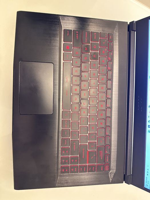 MSI Thin RTX-3060/i5-10850H/16GB RAM/SSD/144 Hz WIN 11