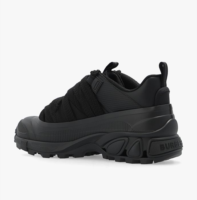 Tenis burberry alta gama