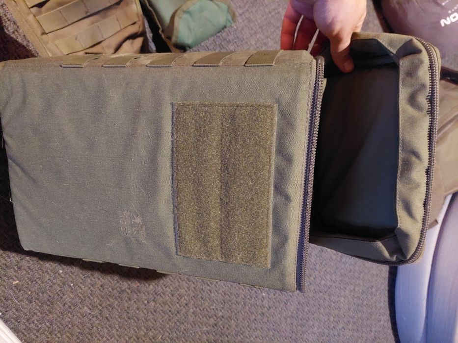 Equipamento de sobrevivência de nível militar