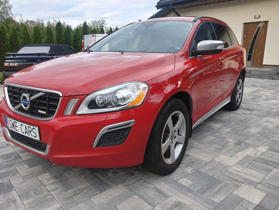 Volvo XC 60 2.4d r design polestar 224 km z vinu super cena