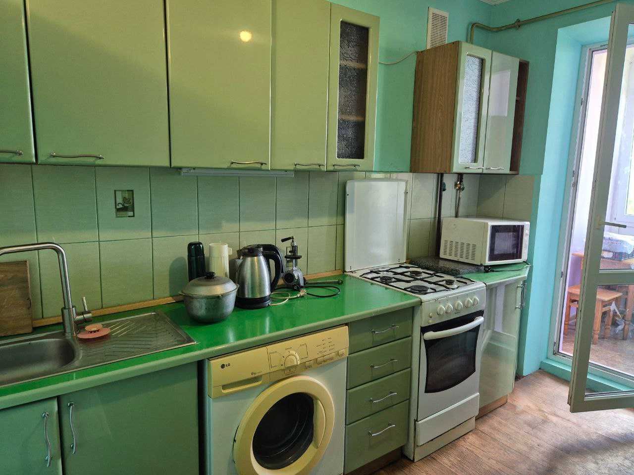 Продаж 2 к квартири з опаленням