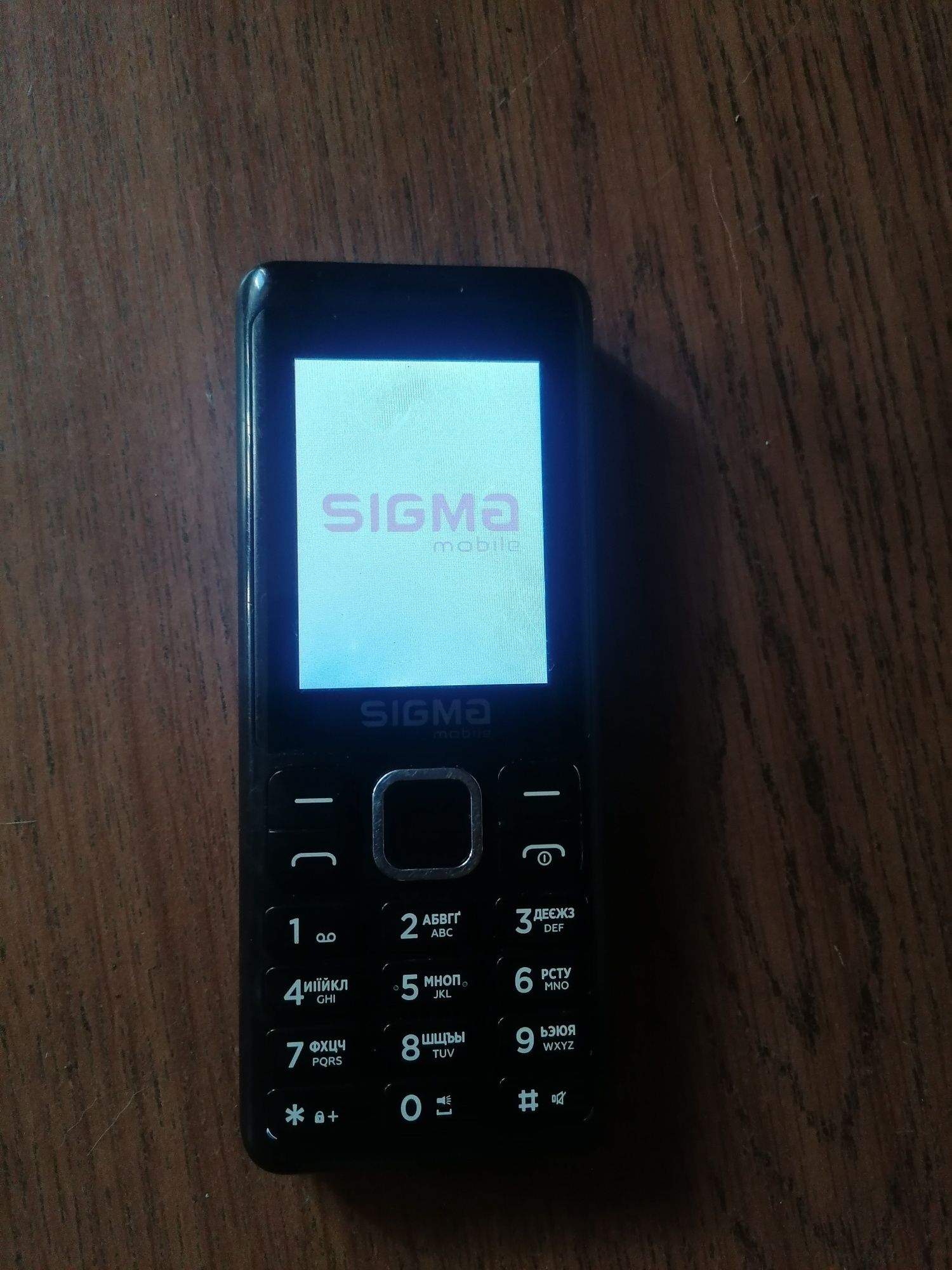 Продам телефон Sigma mobile