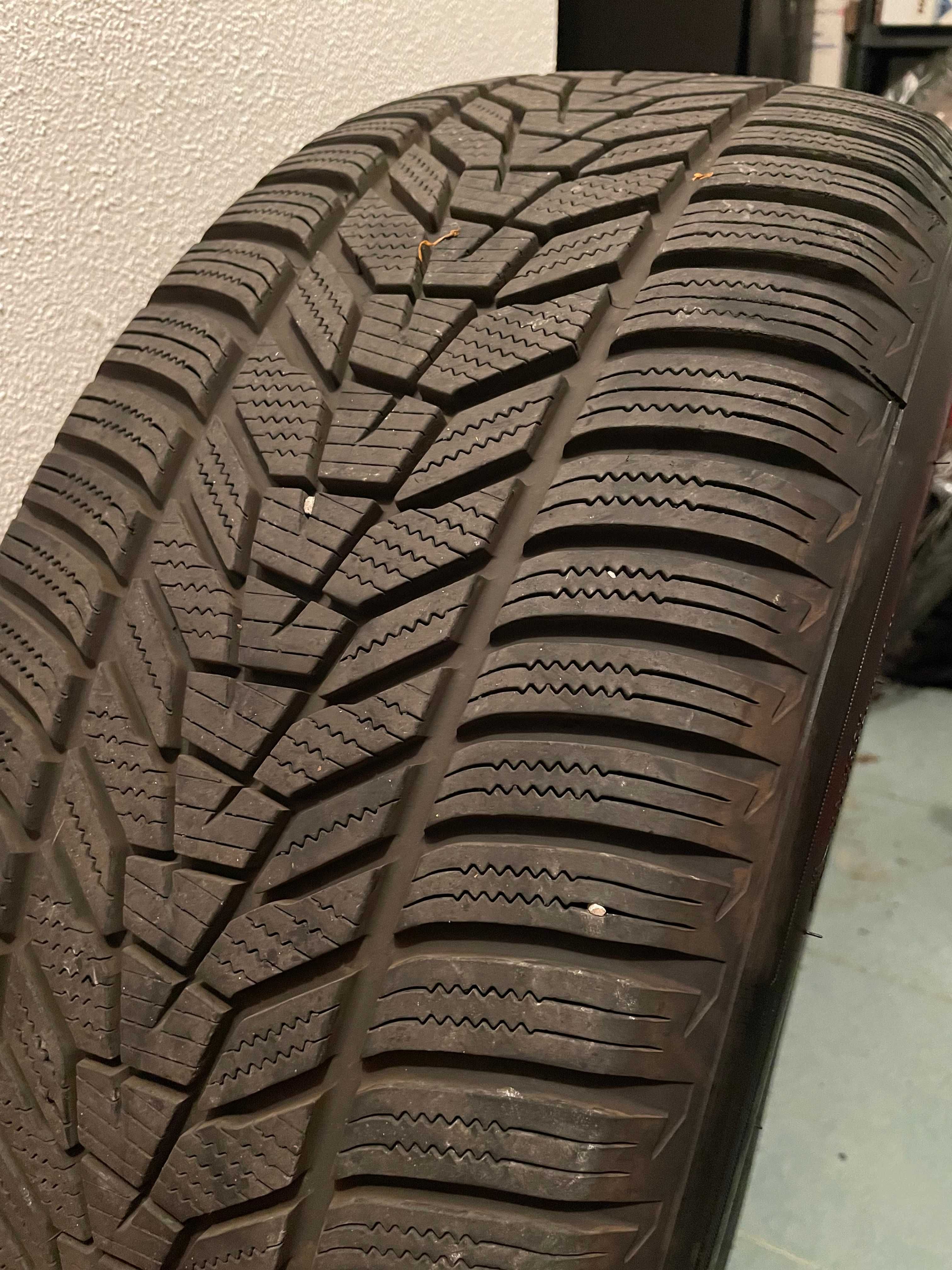 Set de 4 pneus usados - Hankook Winter I*cept EVO3 X - 255/50 R20 109V