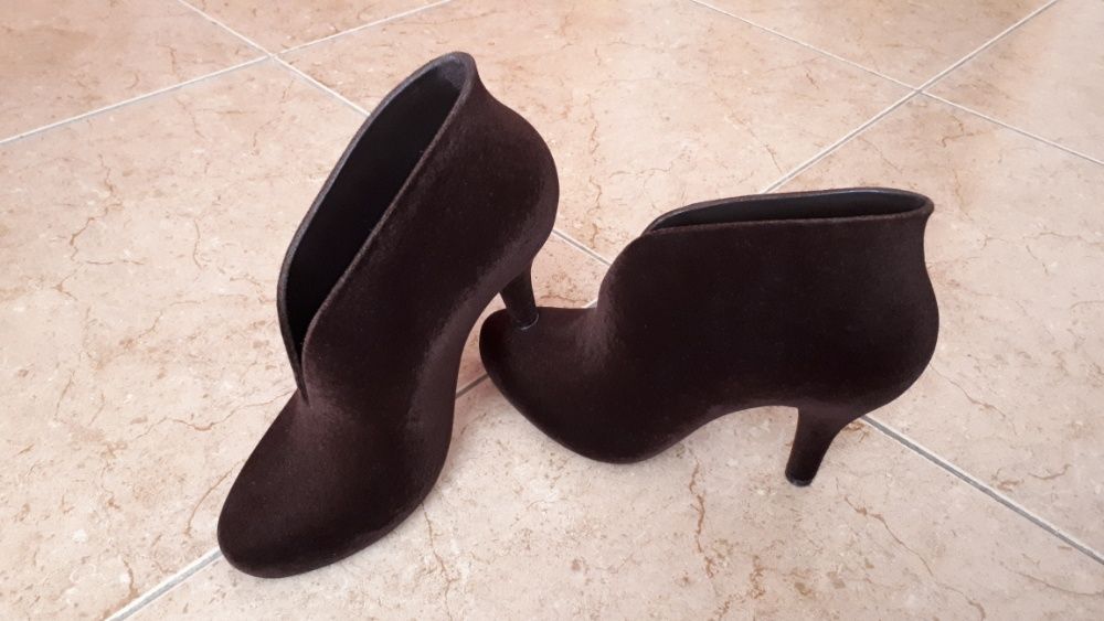 Melissa Botins castanhos veludo n.40