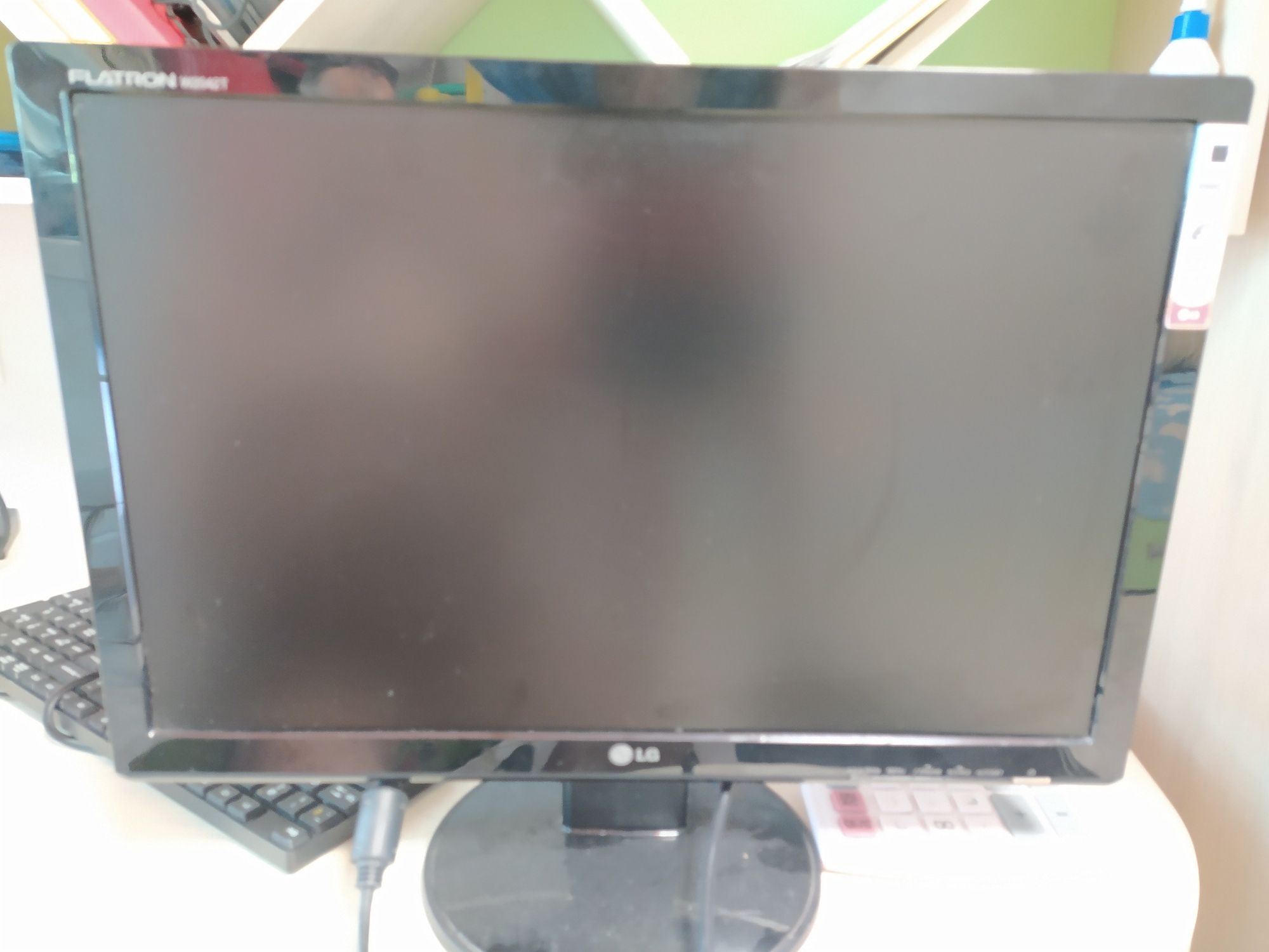 Монитор 20 fletron lg