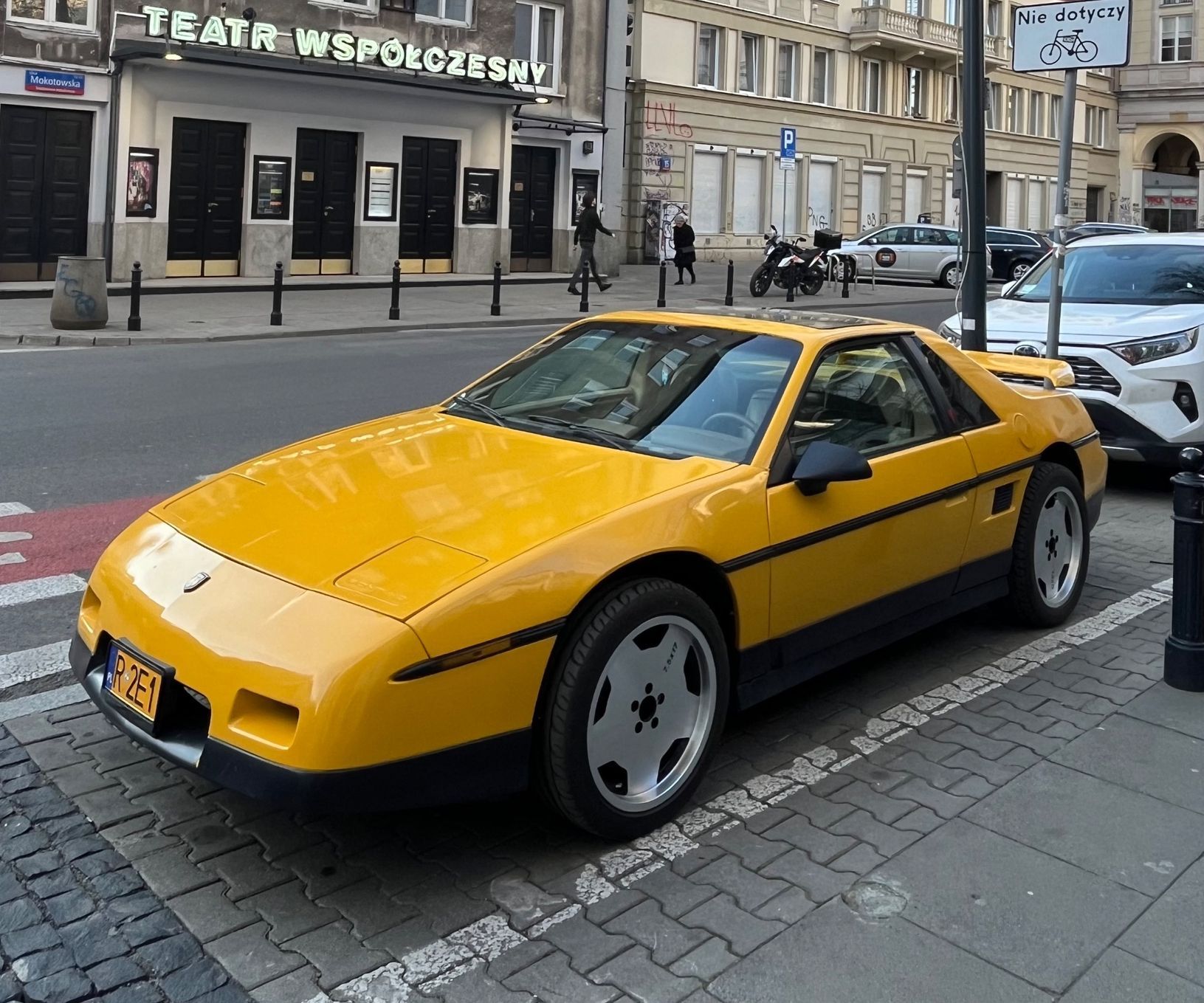 Pontiac Fiero Pontiac Fiero V6