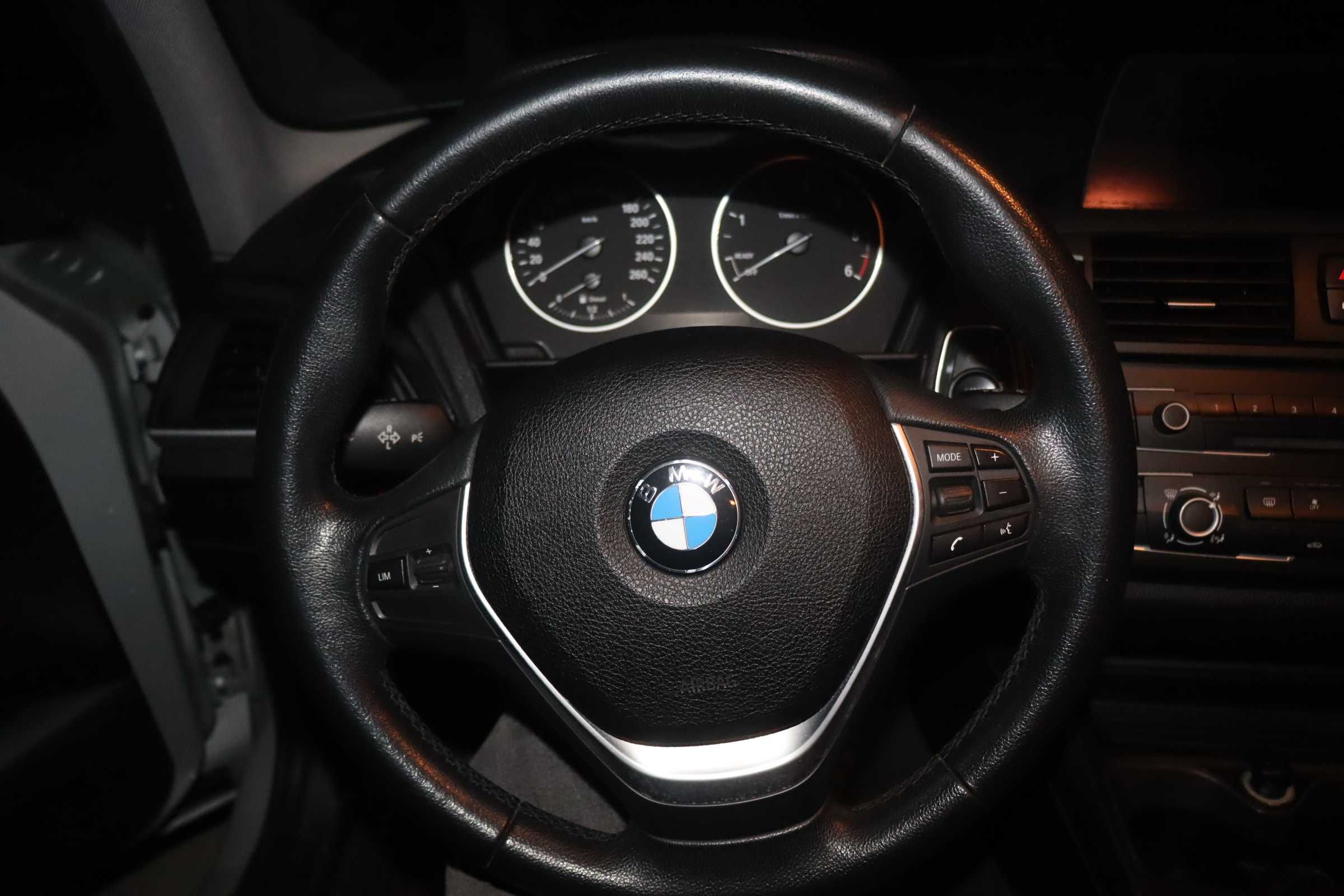 BMW serie 1 116d 180mil kms