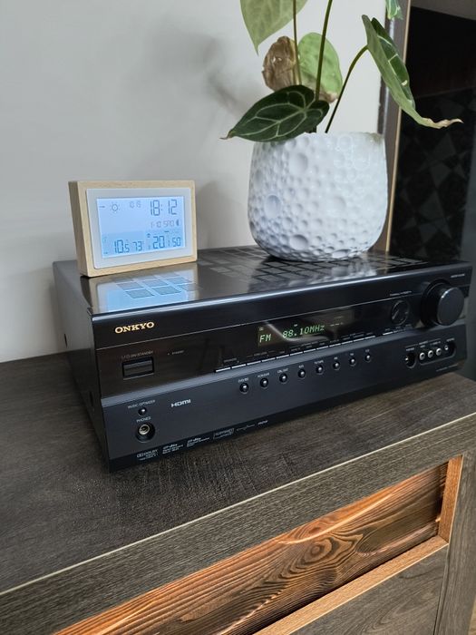 Amplituner Onkyo tx-sr 307