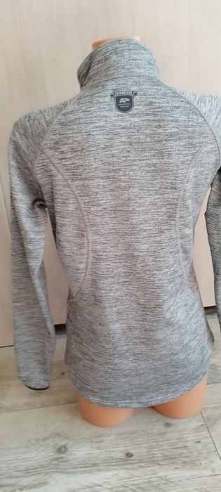 Szara bluza karhu. S