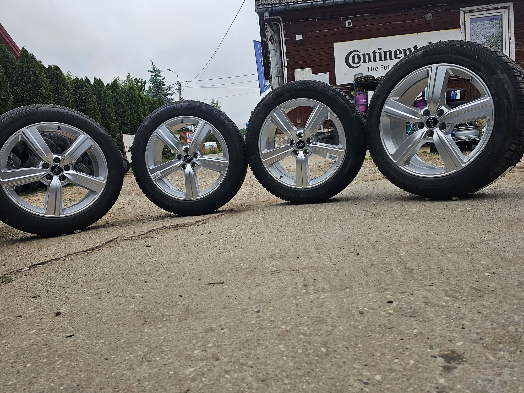 Koła Zimowe-NOWE- Audi Q7-Q8 R20 5x112-Continental 255/50/20