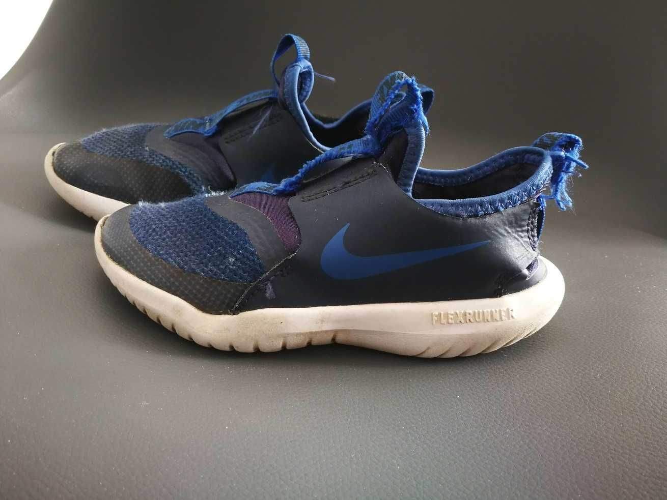 Nike FLEX Runner buty chłopięce niebieskie r.29,5