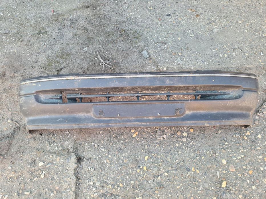 Zderzak przedni Ford Escort Mk6