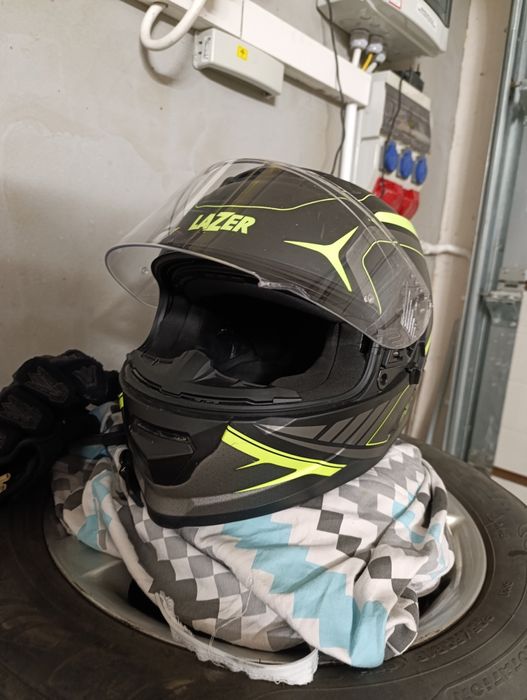 Kask motocyklowy Lazer
