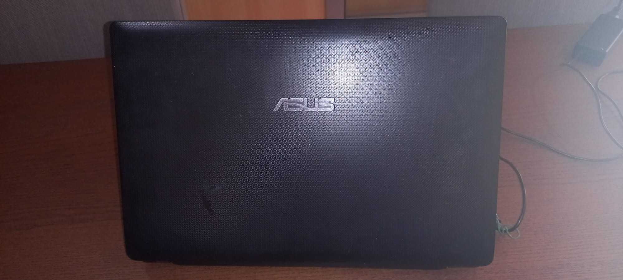 Computador portatil Asus