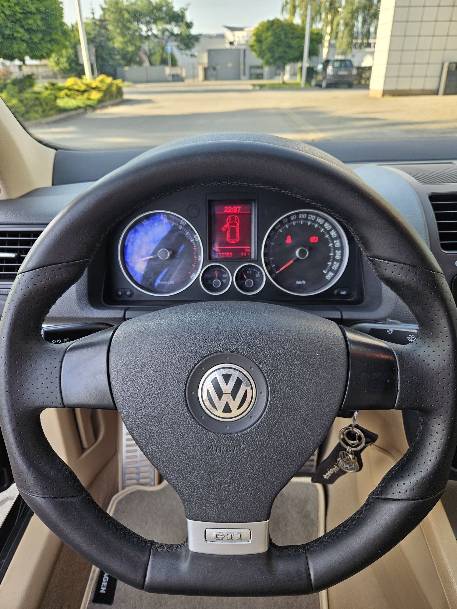 VW Golf V GTI 2.0 TFSI