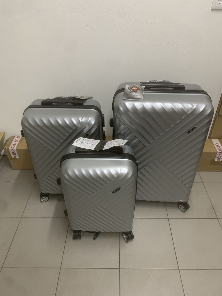 Conjunto 3 malas de viagem prateado