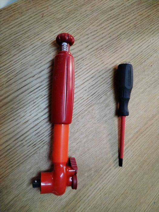 Chave Dinamômetro 1000 Volts + Plaina Stanley Nº4 + Alicates pressão