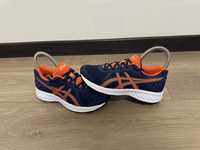 Кросівки для спорту Asics 35.5 розмір