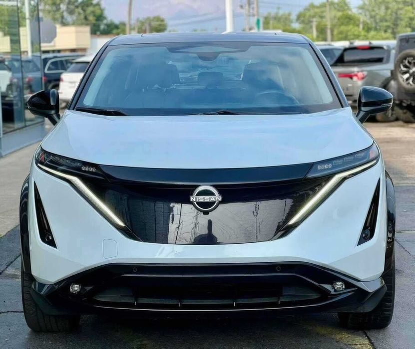 Nissan Ariya Platinum+ e-4ORCE      2023