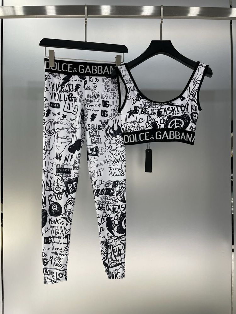DOLCE GABBANA костюм комплект топ та лосини спортивний