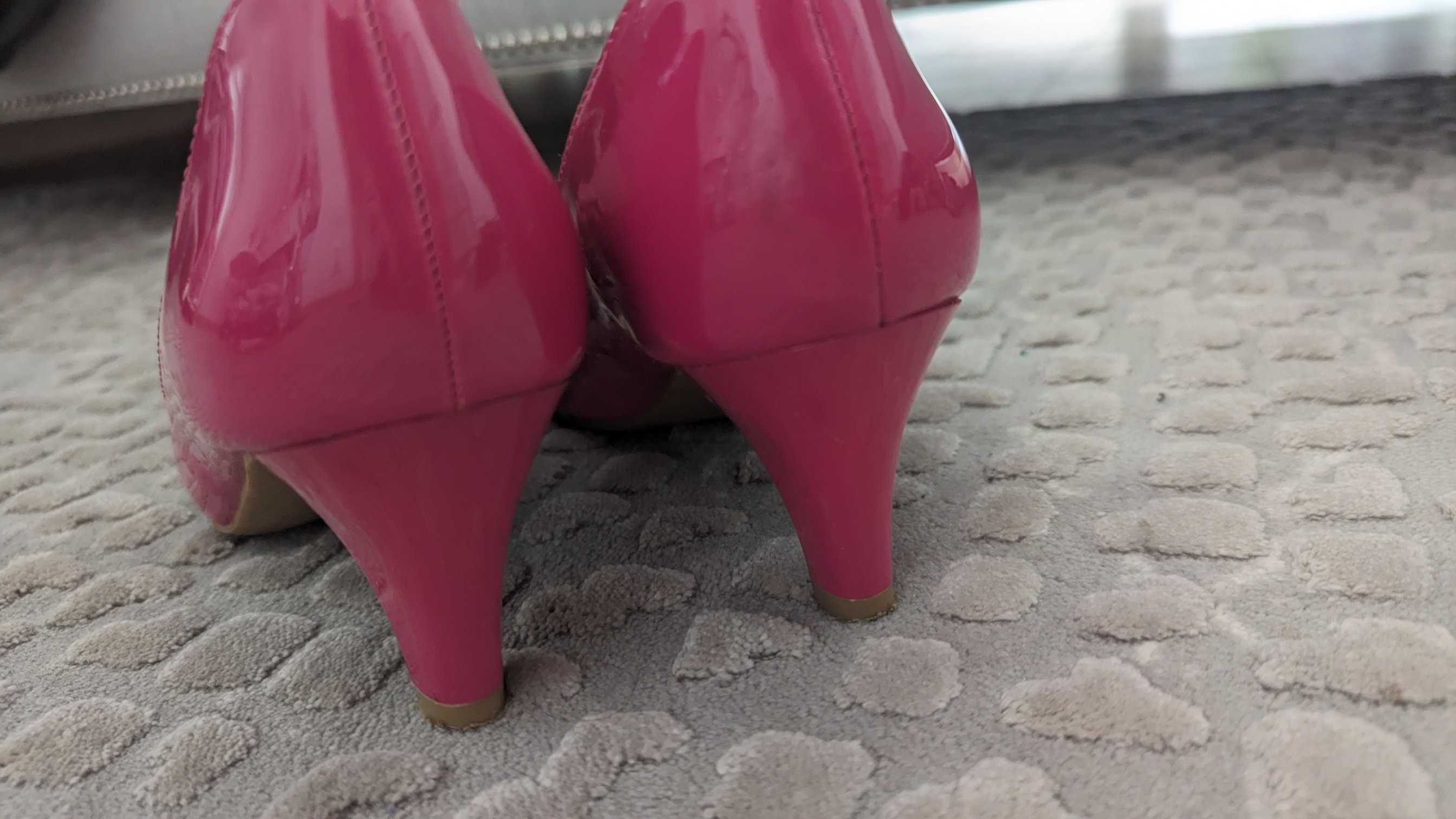 Buty szpilki fuksja 36/37