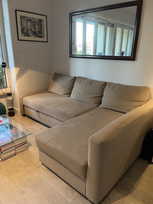 Sofa-cama FRIHETEN com canto de arrumaçao