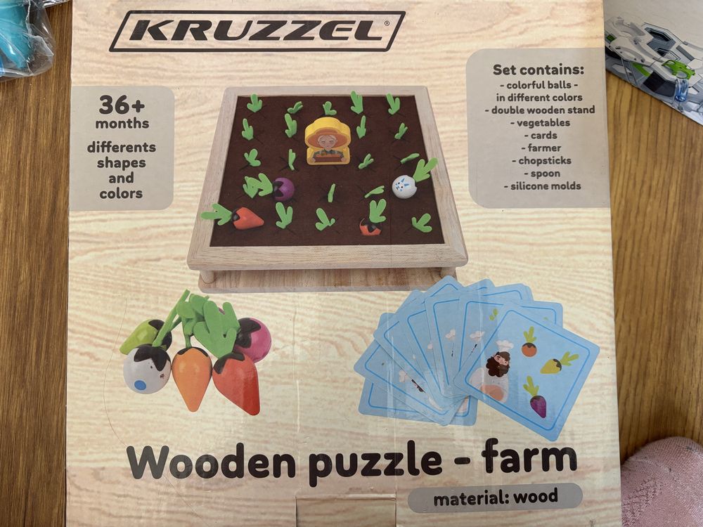 Kruzzel wooden puzzle farm