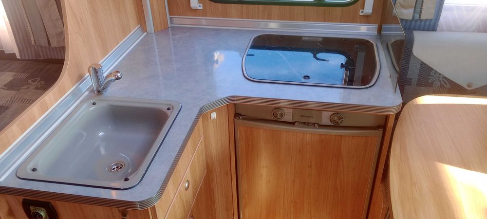 Autocaravana BURSTNER 2006