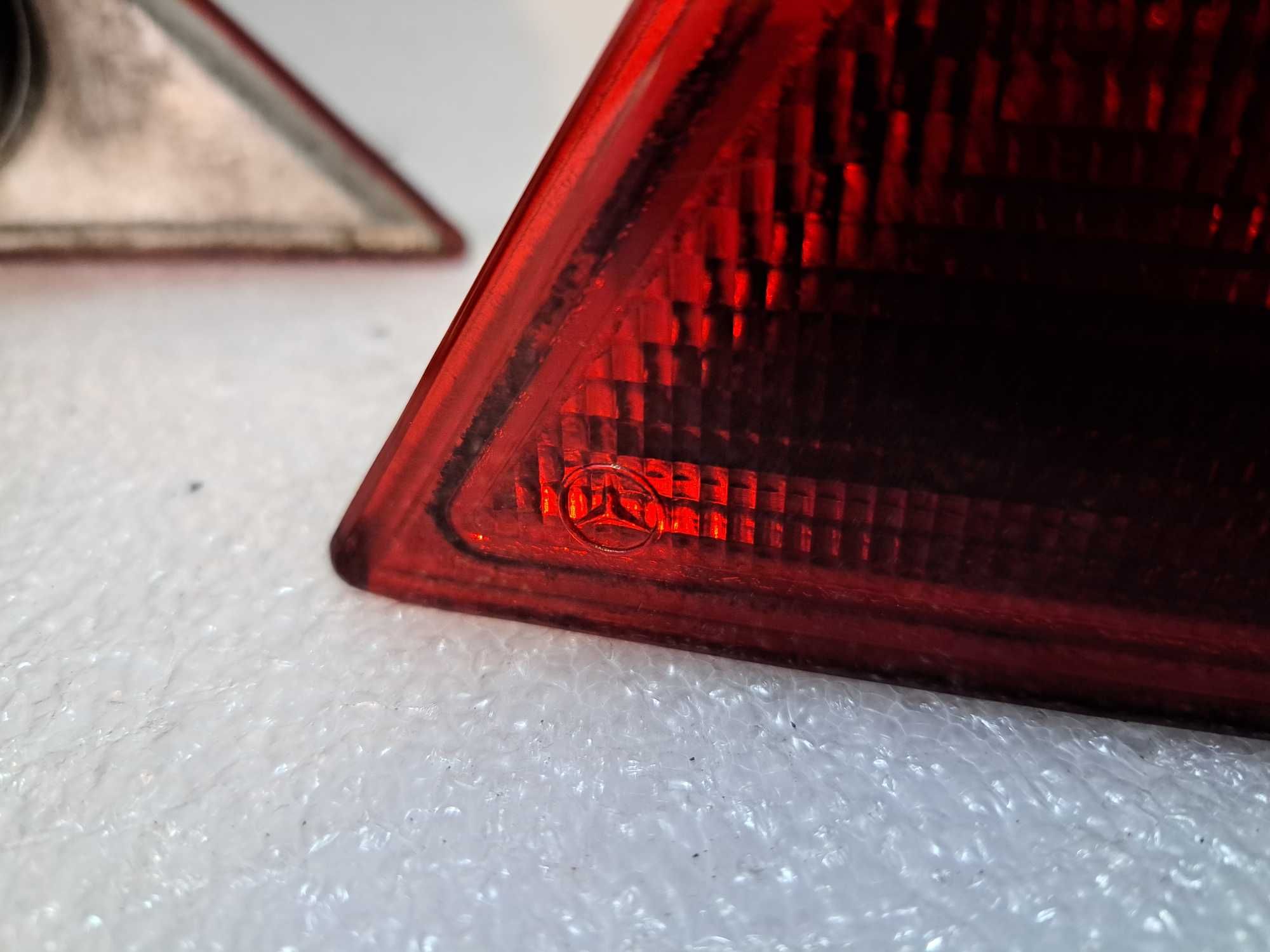 Lampy tył Mercedes C Klasa W203 Sedan kpl