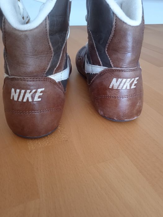 Sapatilhas Nike em pele