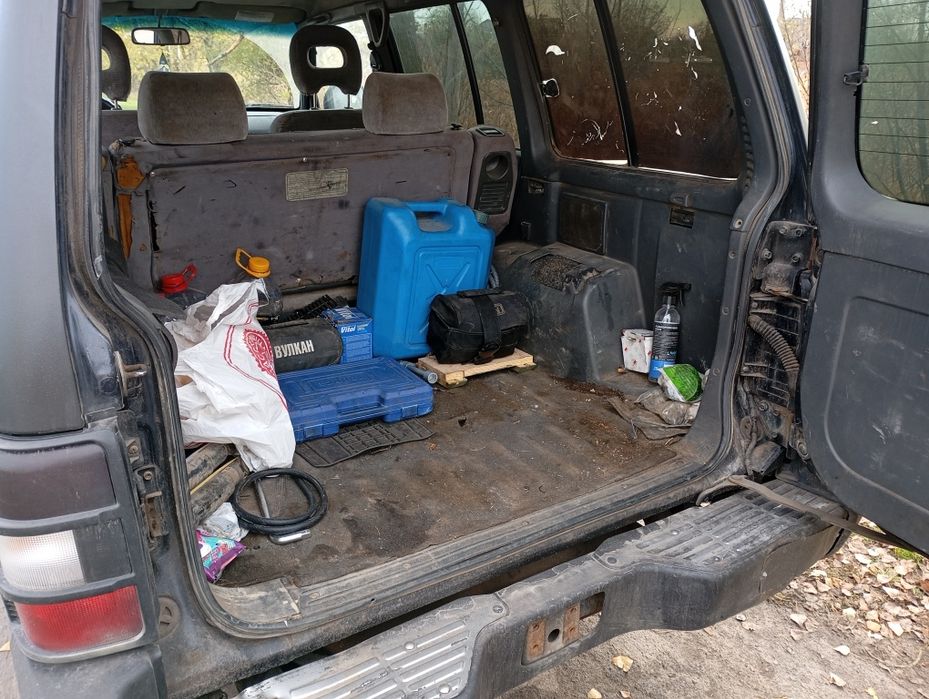 Продам Мітсубіші Паджеро 2.5