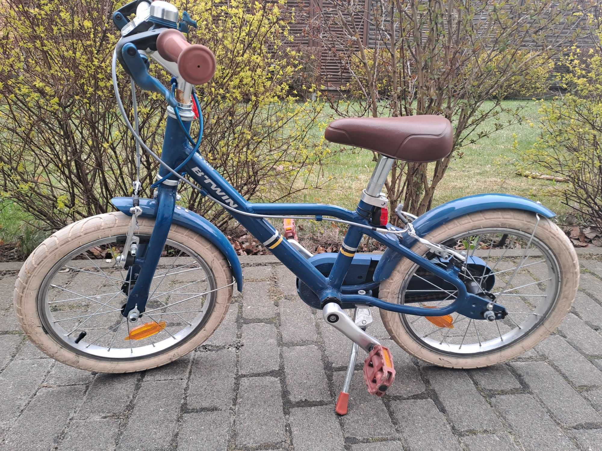 Rower dziecięcy Btwin 900 Alu City 16 cali ekstralekki gotowy do jazdy