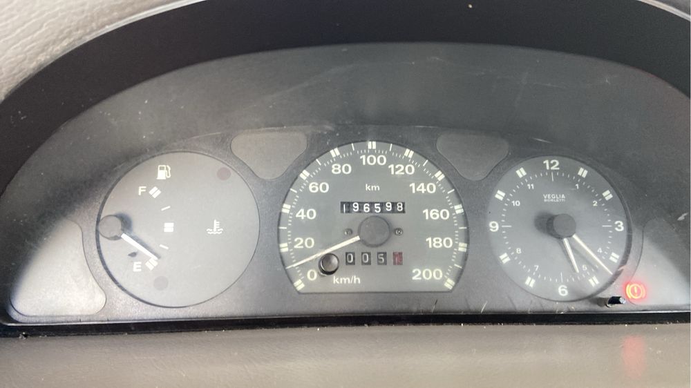 Fiat punto 1.1 carro para o dia dia muito economico e inspecao felta.