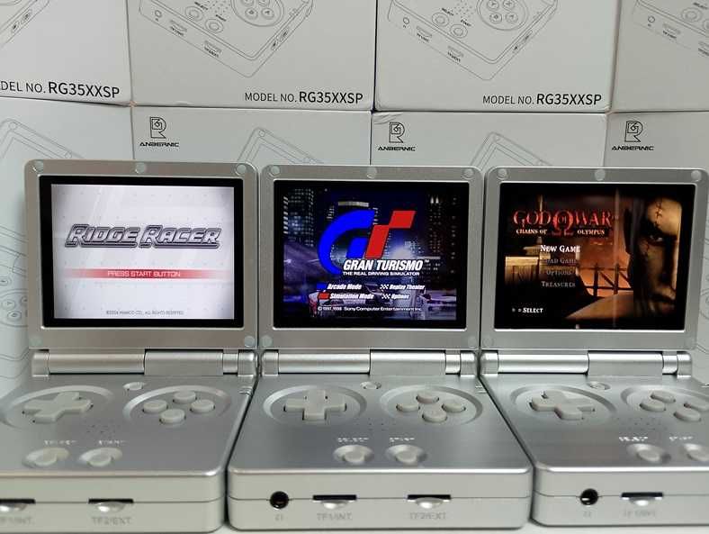 Ретро ігрова приставка Anbernic RG35XXSP Silver 64GB 8000 ігор GameBoy