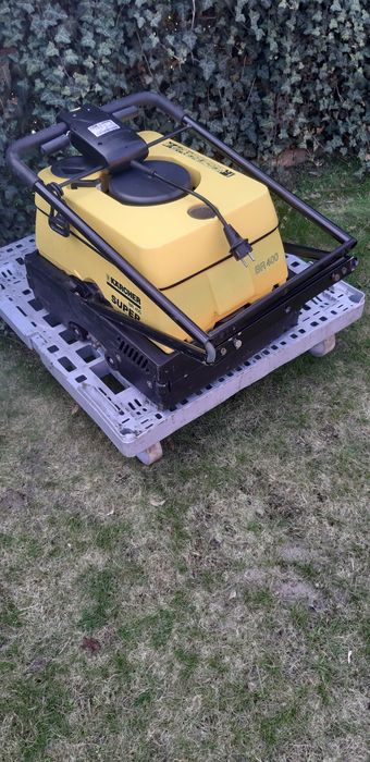 Szorowarka walcowa Karcher BR 400